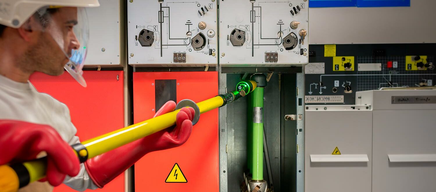 habilitation electrique en haute tension (HTA) H1V, H2V, HC, HE Habilitation Électrique | PILOCAP